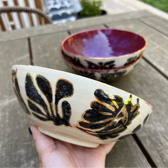 Studio Art Pottery Glazed Floral Bowls Set of Three Artist Signed Gold Trimmed - Picture 3 of 12